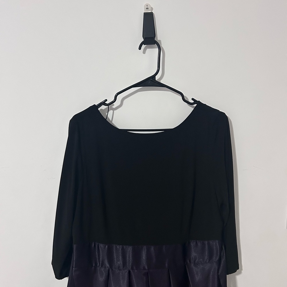 SLNY Black and red/purple Long Sleeve Dress